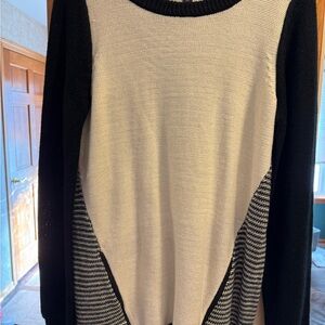 Mossimo tunic sweater